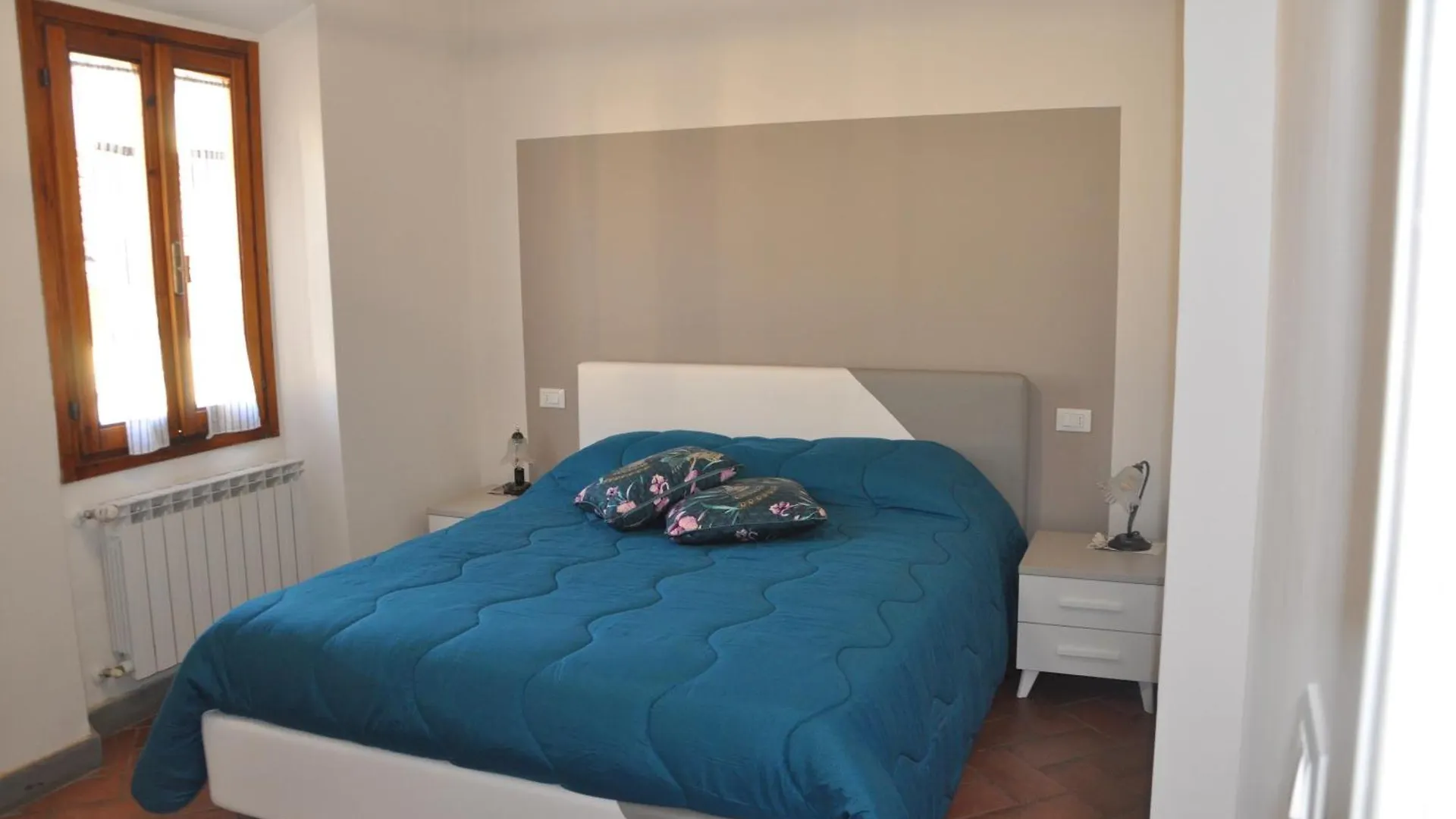 Apartment Appartamento Vittoria - City Center Florence Italy